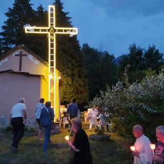 Trontano celebra Santa Rita al Croppo con messa, processione e benedizione delle rose