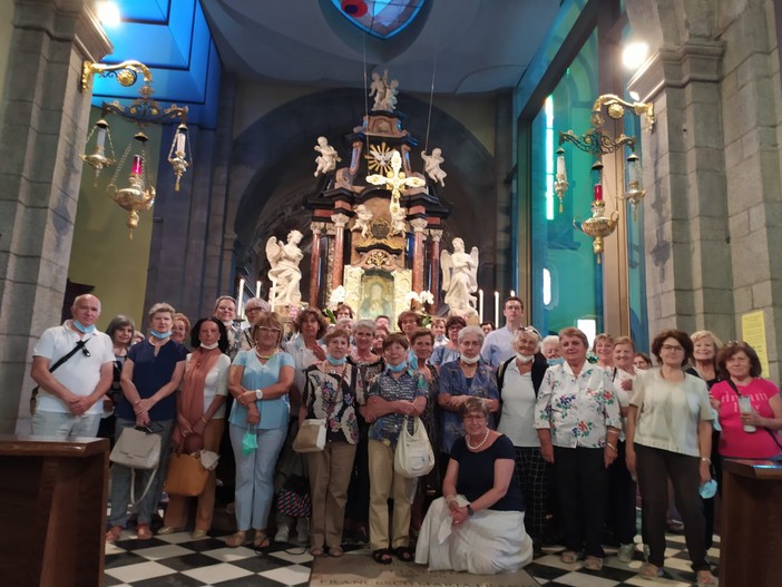 Don Nicola Salsa sarà il nuovo assistente spirituale dell’Avas a Re Don Nicola Salsa sarà il nuovo assistente spirituale dell’Avas a Re