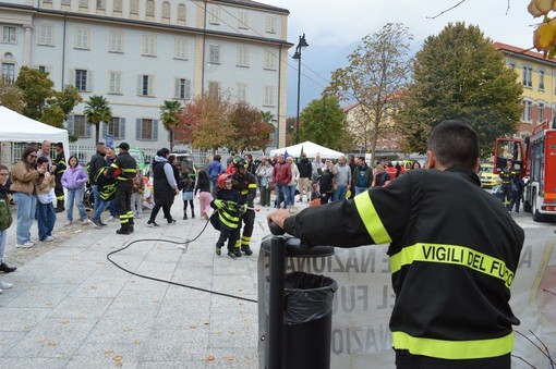 Domodossola, oggi il Carnevale d’autunno in divisa: il programma della giornata Domodossola, oggi il Carnevale d’autunno in divisa: il programma della giornata