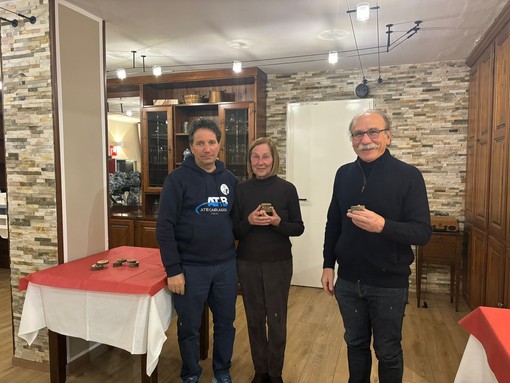 Cai Vigezzo, un anno di attività e riconoscimenti: premiati i soci storici