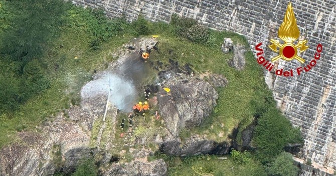 Tragedia a Campliccioli, morte le due persone a bordo dell'ultraleggero FOTO