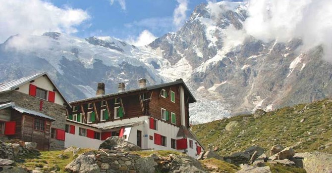 Macugnaga, il grido d'allarme del Rifugio Zamboni Zappa: "Senza seggiovia a rischio il nostro futuro"