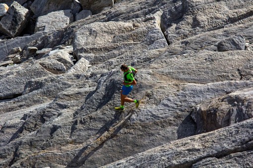 Ai piedi della parete Est l'VIII Monterosa Est Himalayan Trail Ai piedi della parete Est l'VIII Monterosa Est Himalayan Trail