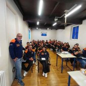 AIB Piemonte, nuovi corsi base per i volontari di Biella, Novara, Verbania e Vercelli - Foto pagina Facebook AIB Piemonte AIB Piemonte, nuovi corsi base per i volontari di Biella, Novara, Verbania e Vercelli - Foto pagina Facebook AIB Piemonte
