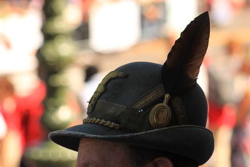Festa dell’Alpino a Masera: musica, griglia e divertimento fino a notte Festa dell’Alpino a Masera: musica, griglia e divertimento fino a notte