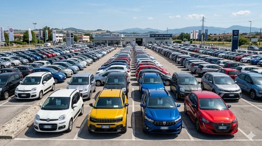 Mercato auto: leggero calo per il Vco