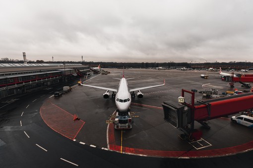 Il traffico aereo in Italia nel primo trimestre 2025: il traffico sale ma aumentano i disservizi