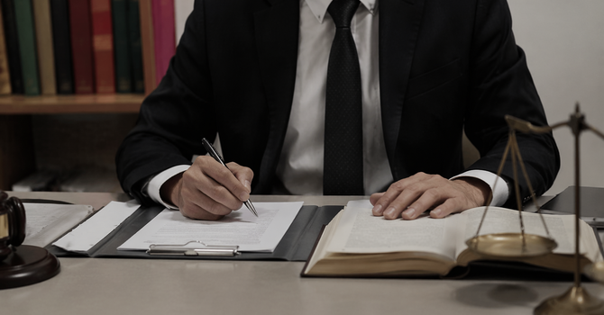 Garanzie della difesa sotto accusa: i penalisti del Vco si fermano per cinque giorni Garanzie della difesa sotto accusa: i penalisti del Vco si fermano per cinque giorni