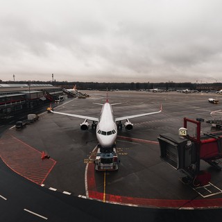 Il traffico aereo in Italia nel primo trimestre 2025: il traffico sale ma aumentano i disservizi