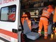 Spinto dal vento contro gli scogli, grave incidente per un kitesurfer ossolano a Orbetello