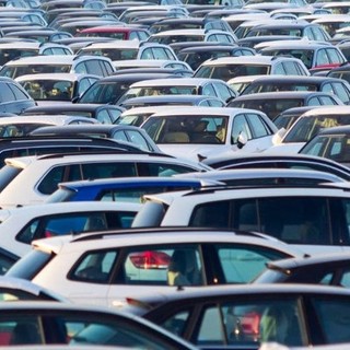 Mercato auto: vendite in calo in tutte le province piemontesi, Vco compreso