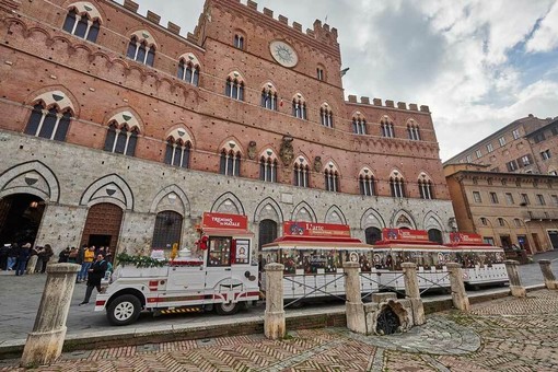Borghi e turismo lento: come il trenino elettrico migliora l'accoglienza