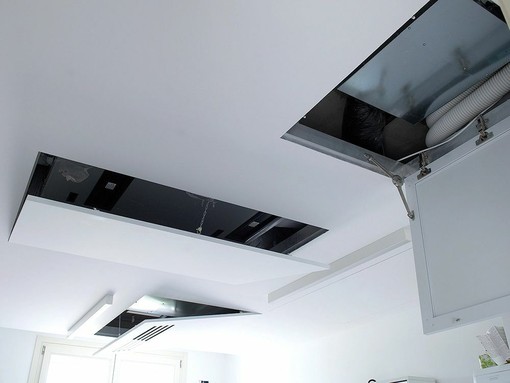 Botole per controsoffitto: come accedere agli impianti senza rovinare il soffitto