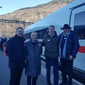 Francesco Gaiardelli (secondo da destra) alla presentazione del treno Intercity–Express ribattezzato “Matterhorn'' Francesco Gaiardelli (secondo da destra) alla presentazione del treno Intercity–Express ribattezzato “Matterhorn''