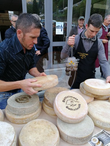 A BiancoLatte la marchiatura del Bettelmat e tanti eventi per tutti A BiancoLatte la marchiatura del Bettelmat e tanti eventi per tutti