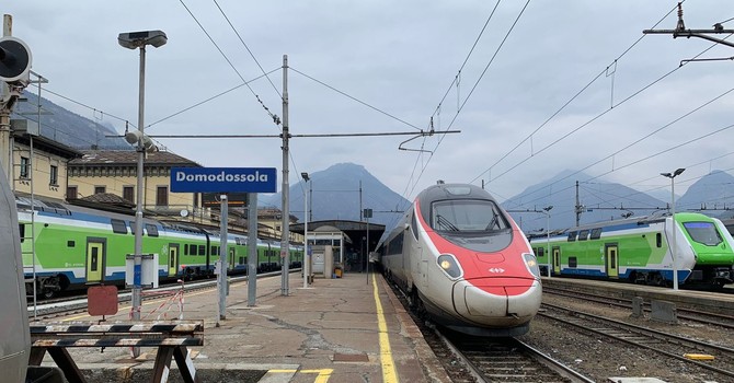 Domodossola-Milano, treni fermi anche durante le feste Domodossola-Milano, treni fermi anche durante le feste