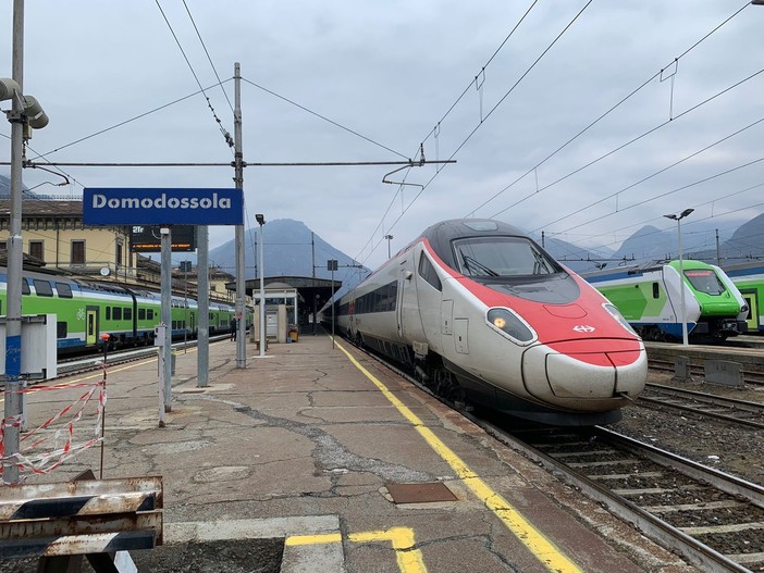 Ancora lavori sulla linea Domodossola-Milano: treni fermi per il ponte del 1° maggio