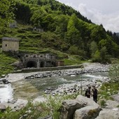 Tre 'pietre d'inciampo' posate ai Bagni di Craveggia