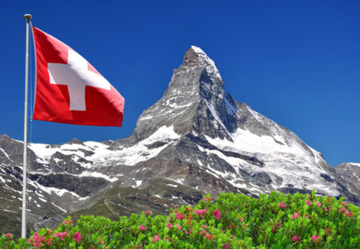 Si vota oltre le Alpi sulla neutralità svizzera Si vota oltre le Alpi sulla neutralità svizzera