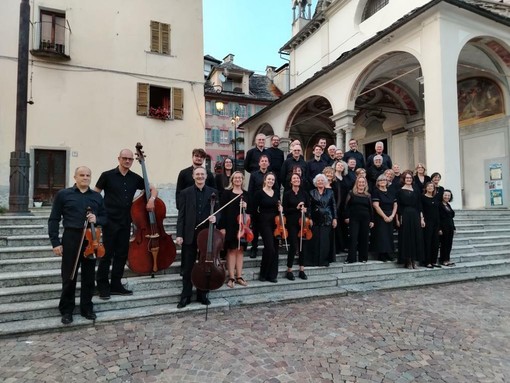 “Musica d’estate”, le note di Mozart risuonano a Craveggia “Musica d’estate”, le note di Mozart risuonano a Craveggia