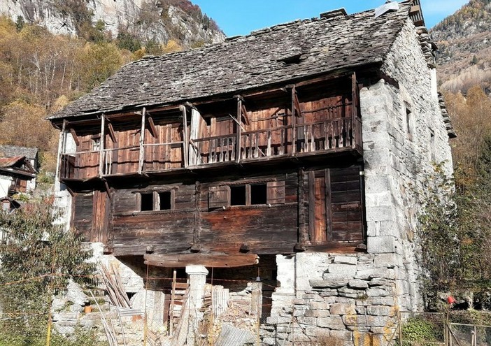 Baceno, asta pubblica per la vendita di un antico edificio walser Baceno, asta pubblica per la vendita di un antico edificio walser