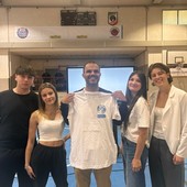 Daniele Cassioli con i rappresentanti d’istituto