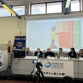 "La famiglia oggi": a Domodossola si è parlato di genitorialità