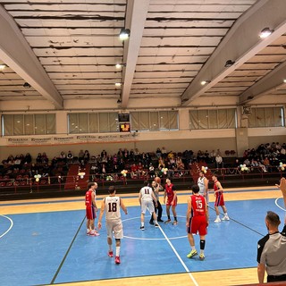 Seconda sconfitta per Findomo PediacoopH24: battuta a Chivasso per 81-76