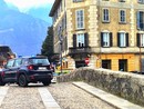 Minaccia con una mazza da baseball un turista novarese, denunciata una 50enne di Villa