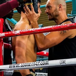 Elia Cosentino protagonista a Milano: grande sfida a Ringmania