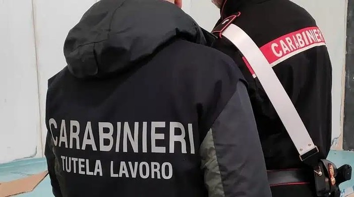 Installano telecamere di sorveglianza irregolari: segnalati due locali pubblici