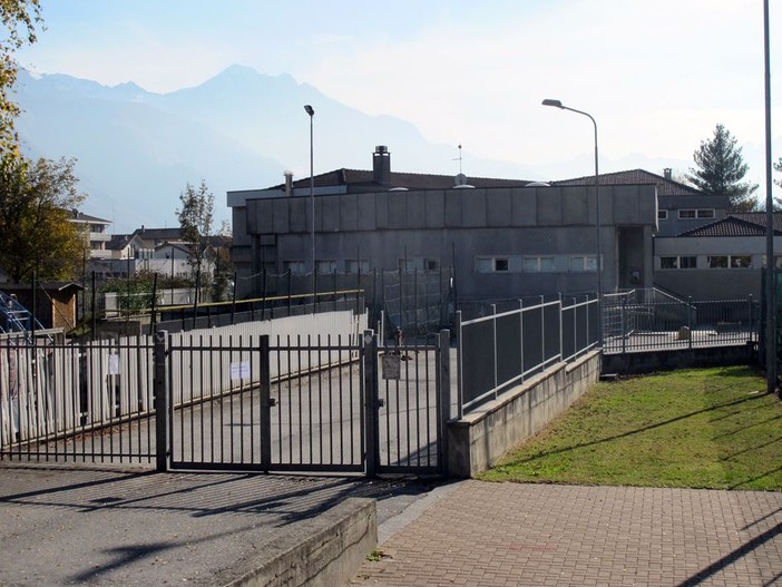 Una panchina lilla a Crevoladossola per sensibilizzare sui disturbi alimentari
