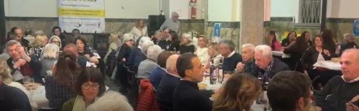 Domodossola sostiene il restauro della Collegiata: successo per la "Cena sotto le stelle" Domodossola sostiene il restauro della Collegiata: successo per la "Cena sotto le stelle"