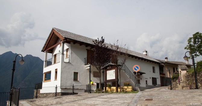 un angolo di Colloro, frazione alta di Premosello Chiovenda un angolo di Colloro, frazione alta di Premosello Chiovenda