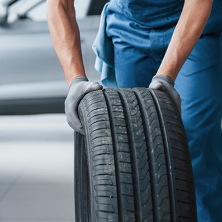Come identificare le gomme invernali: simboli e caratteristiche da conoscere