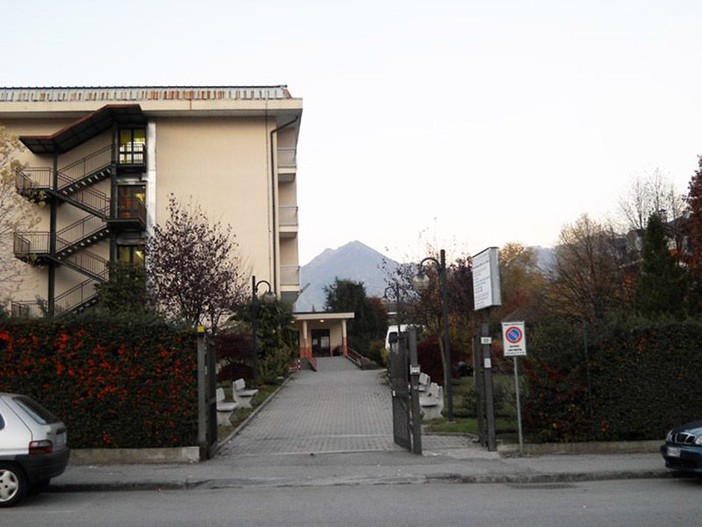 "Turni caotici, ferie negate e straordinari non pagati": proteste nelle Rsa di Villadossola e Domodossola "Turni caotici, ferie negate e straordinari non pagati": proteste nelle Rsa di Villadossola e Domodossola