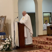 L'omelia di don Vincenzo Barone alla messa di Natale: "La luce è sorta"