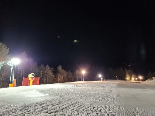 Dal 14 gennaio a Domobianca365 si torna a sciare sotto le stelle