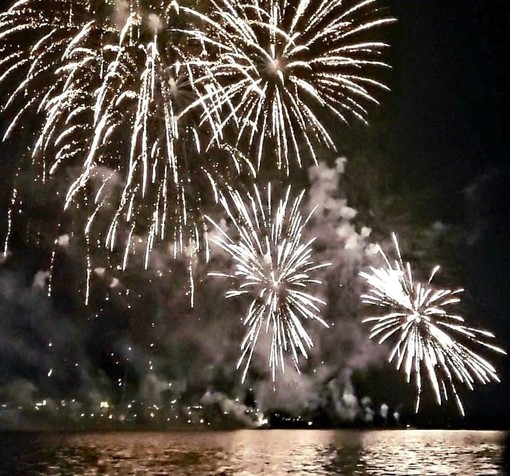 Botti di Capodanno, i consigli della polizia di Stato per festeggiare in sicurezza