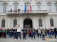 Alunni di elementari e medie domesi davanti al municipio per il flash mob contro la guerra FOTO E VIDEO
