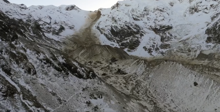 Frana sul Monte Rosa, un'ordinanza vieta l'avvicinamento o la pratica di escursionismo in tutta la zona