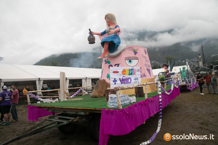Festa dell’Uva, è il giorno della grande sfilata