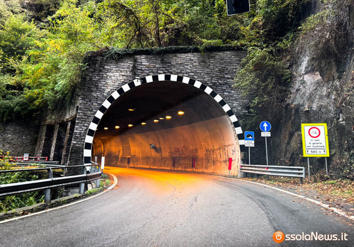 SS 549, senso unico alternato nella galleria Gozzi SS 549, senso unico alternato nella galleria Gozzi