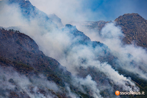 Incendio a Premosello, anche Vogogna attiva il centro operativo comunale Incendio a Premosello, anche Vogogna attiva il centro operativo comunale
