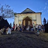 Crevoladossola, teatro e nuova illuminazione per l’Oratorio di Santa Croce: doppio appuntamento tra cultura e valorizzazione del territorio Crevoladossola, teatro e nuova illuminazione per l’Oratorio di Santa Croce: doppio appuntamento tra cultura e valorizzazione del territorio