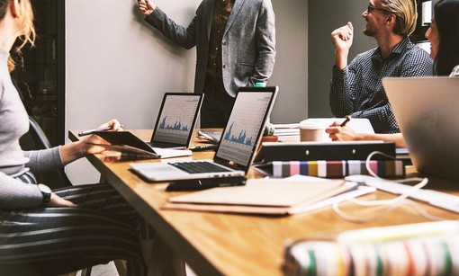 Formazione e lavoro, la Camera di Commercio sostiene le imprese del Vco: contributi fino a 2mila euro per chi accoglie studenti