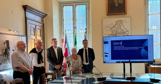 Da sinistra don Vincenzo Barone, Franco Falciola, Marco Guatta, Giulia Margaroli, Lucio Pizzi