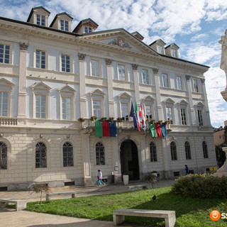 Con il Coordinamento Ossola Solidale un presidio contro il riarmo europeo