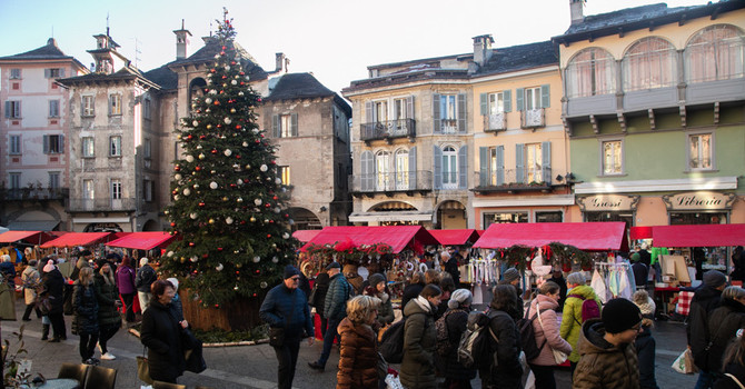 Domodossola si prepara a vivere la magia dei mercatini di Natale