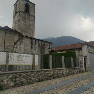 Le mura medievali lungo via Facchinetti